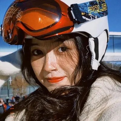 的士艳事海报